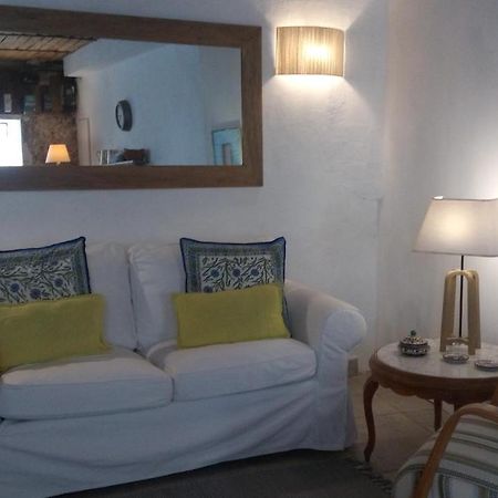 Ana'S Guest House Chambres D'Hotes Aups Ngoại thất bức ảnh